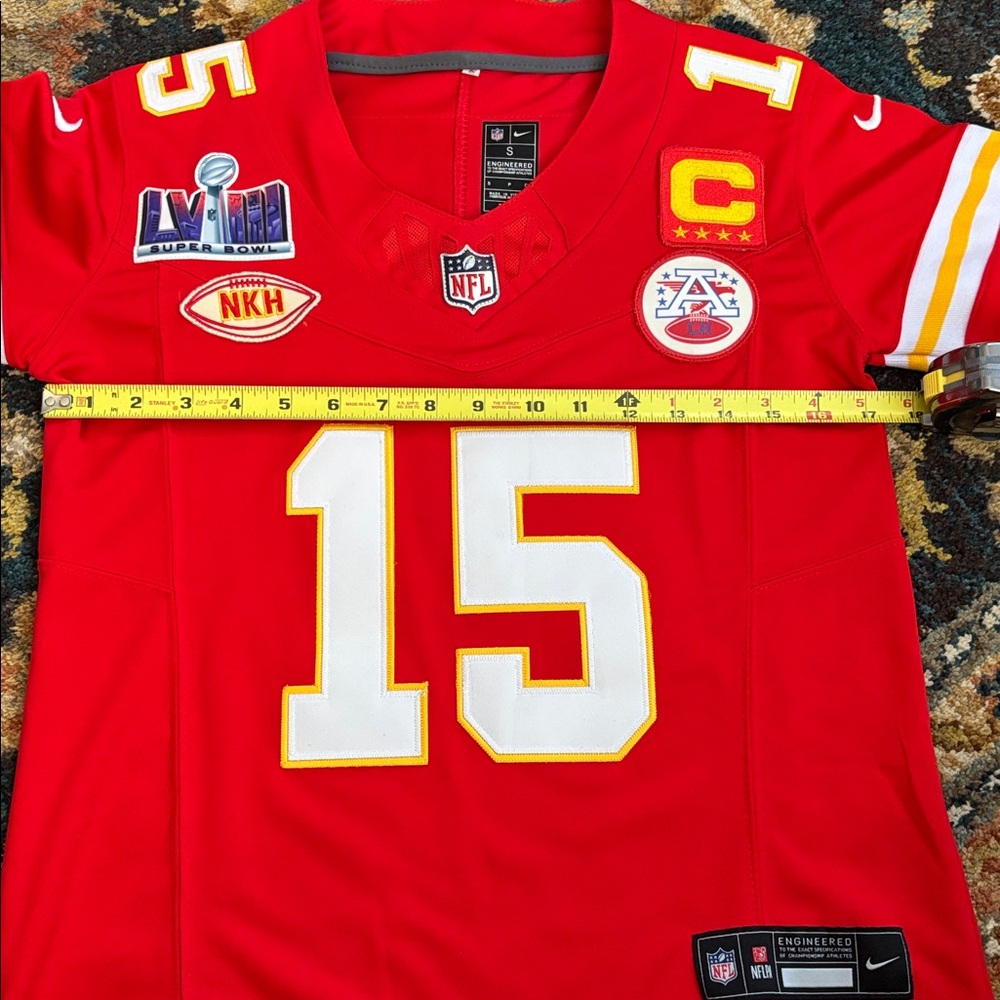 Nike Red NFL Team Jersey - Picture 9 of 9